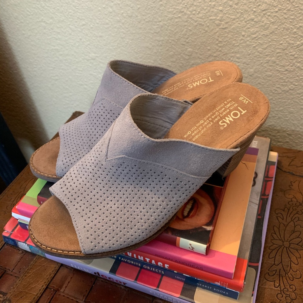 TOMS heels